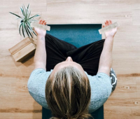 SELENIT Kristall Stab 2x Healing Sticks 10cm Anti-Stress Kristallstücke für Meditation, Ruhe, Entspannung.