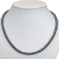 Schwarze Perlen Kugel Kette 6 mm