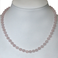 Rosenquarz 6mm Kugelkette ca. 45cm lang