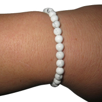 Magnesit 6mm Kugelarmband elastisches Edelsteinarmband