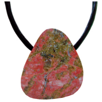 Epidot Schmeichelstein gebohrt ca. 2-4cm