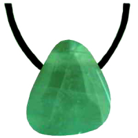 Fluorit grün Schmeichelstein gebohrt ca. 2-4cm