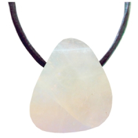 Andenopal milchig weiß Anhänger gebohrt ca. 2-3cm mit Band & Zertifikat