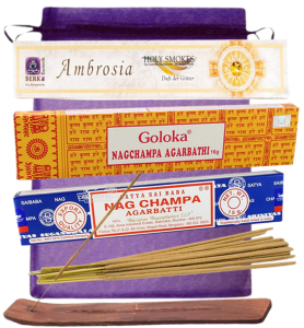 Räucherstäbchen NAG CHAMPA Sai Baba GOLOKA + AMBROSIA [5-tlg SET] + Räucherstäbchenhalter + Täschchen.