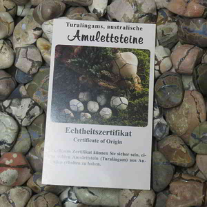 Amulettstein Turalingam Anhänger gebohrt ca. 3,5-4,5cm mit Band & Zertifikat